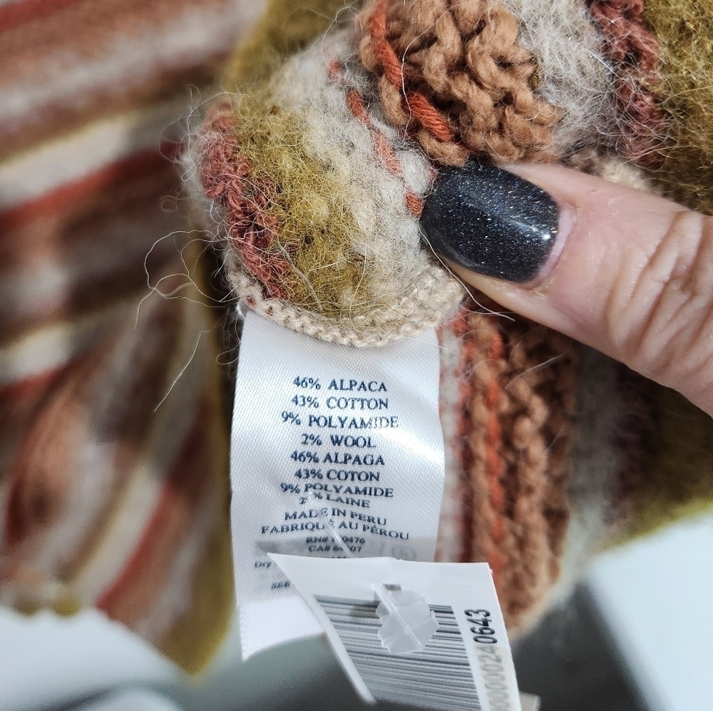 Faherty wool/alpaca sweater, NWT, size medium - Picture 3 of 9